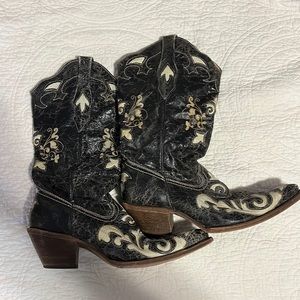 Super Sexy Cowgirl Boots!
